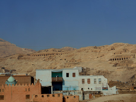 Foto Fahrt zu den Kolossen von Memnon - 