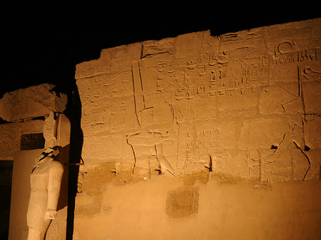 Fotos Karnak Tempel bei Nacht | 