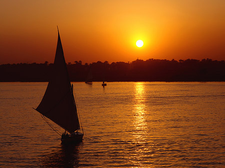 Fotos Schöner Sonnenuntergang | Luxor