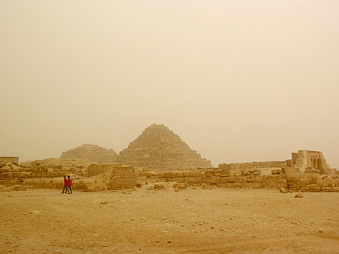 Foto Mastabas